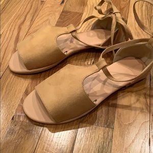 Essex Glam flat strappy sandals size 38